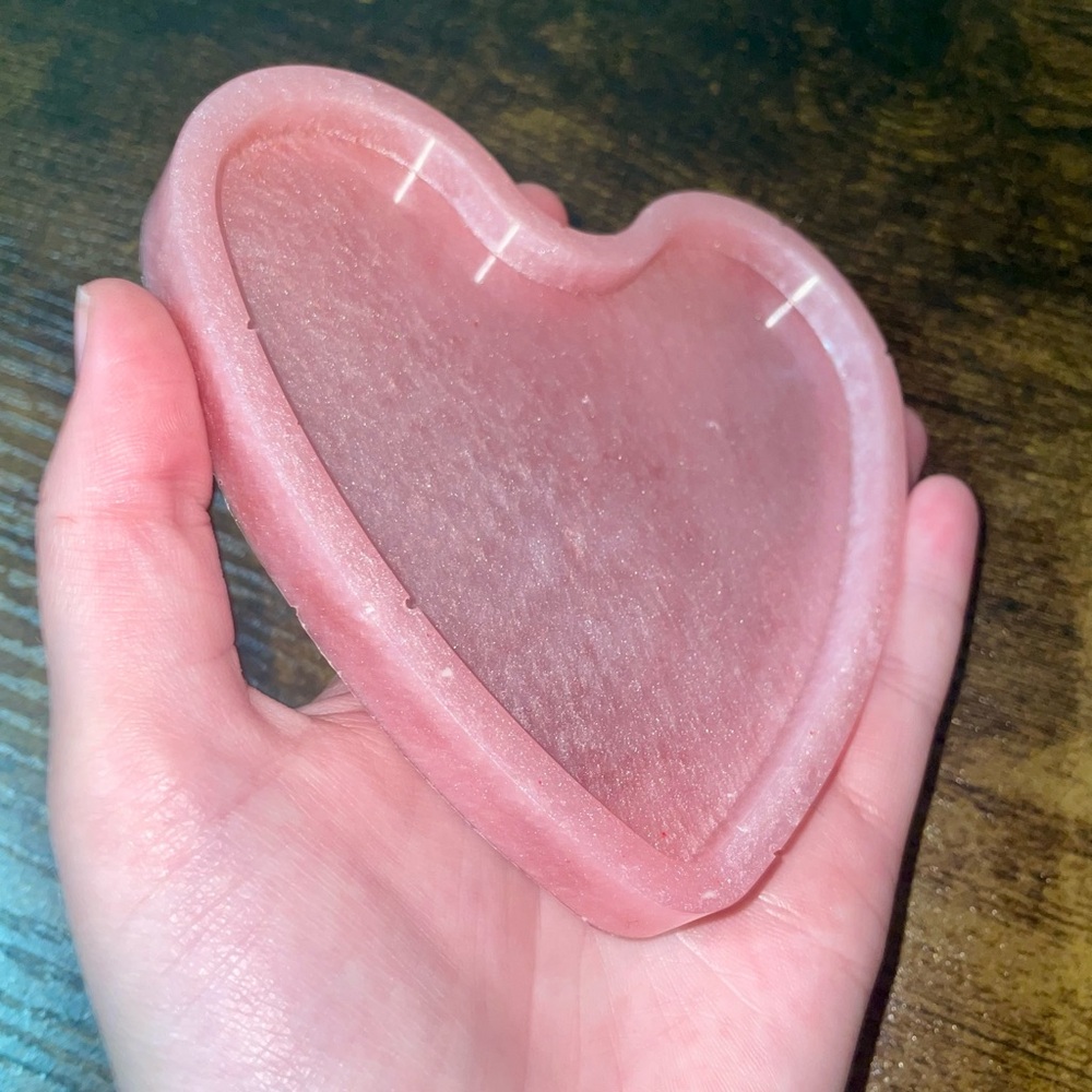 Handmade Pink Heart Coaster or Trinket Dish epoxy resin - Picture 3 of 6
